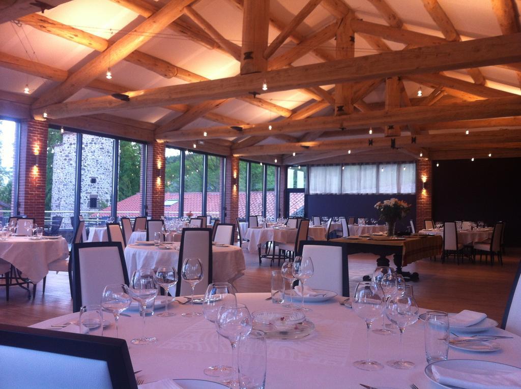 Domaine Saint-Roch Hotel Spa Salzuit Exterior foto